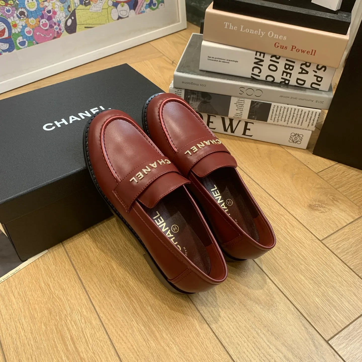 👟👟Ex-factory price 640👟👟 🍀2025 spring and summer new Chanel Chanel small diamond buckle monogram Loaf lazy half-slippers, which can be worn all year round. No matter when you wear them, they are very high-end and durable. When shopping, you can attract attention on the street! Easily travel between commuting and leisure occasions, becoming a carefree fashionable and elegant woman~ Upper: cowhide/butter Lining: lambskin Sole: Italian genuine leather outsole Size: 35-39 (40/41 customized, non-refundable and non-exchangeable 👉